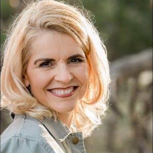 Meet your Posher, Aleta